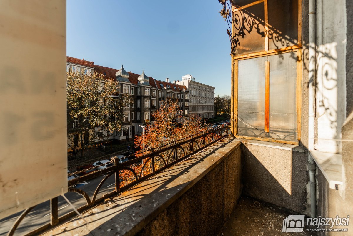 Szczecin - Centrum 59m2 dwa balkony i garaż (19)