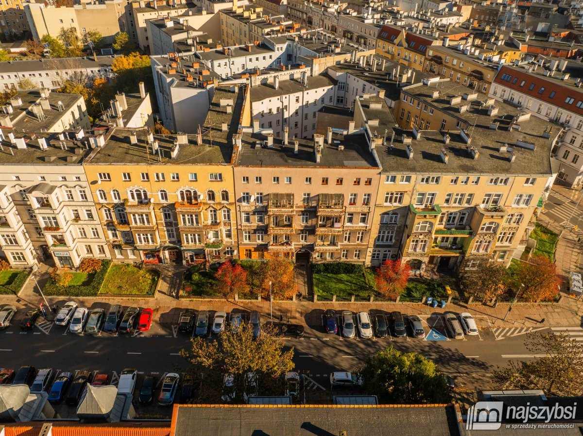 Szczecin - Centrum 59m2 dwa balkony i garaż (26)