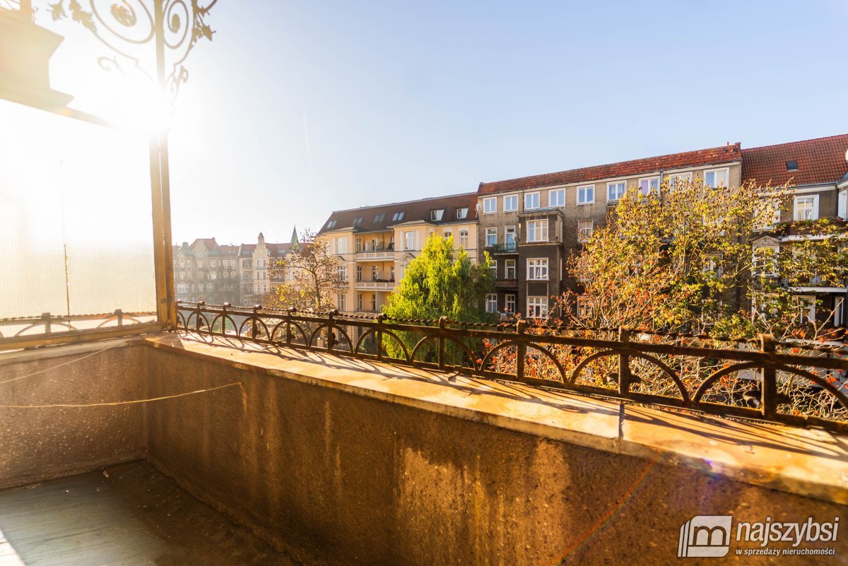 Szczecin - Centrum 59m2 dwa balkony i garaż (6)