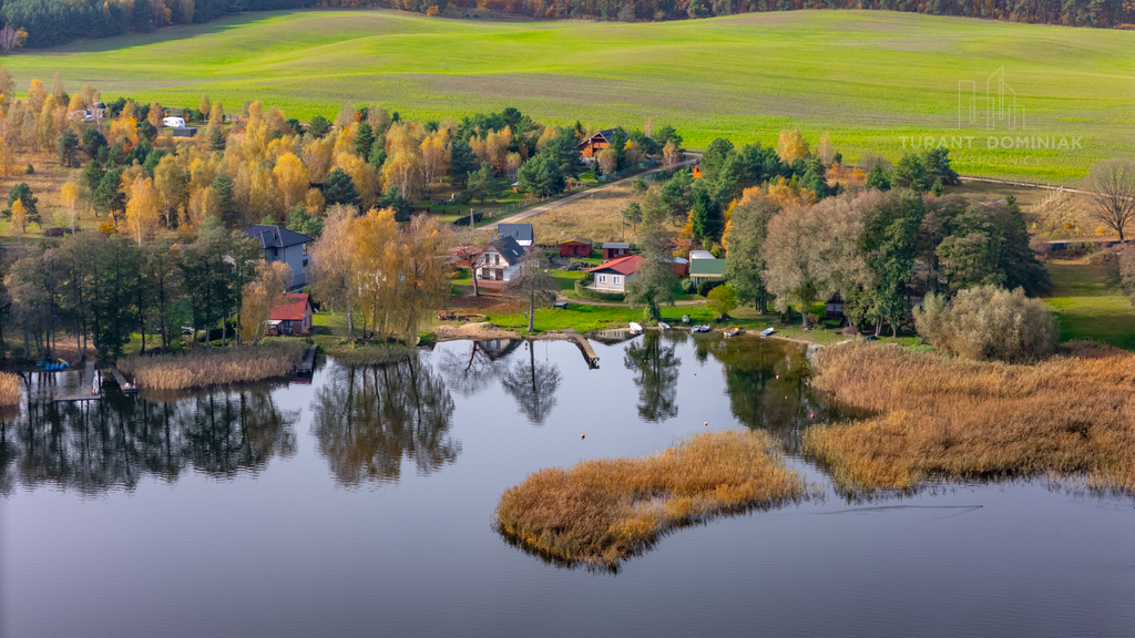 Malowniczo położona działka - jezioro Lubie (14)