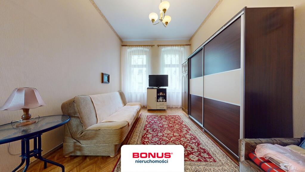 3 pokoje z balkonem w odnowionej kamienicy (3)