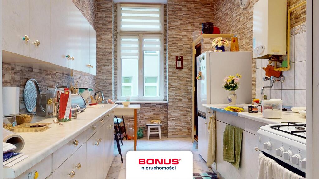 3 pokoje z balkonem w odnowionej kamienicy (5)