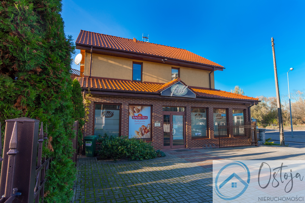 Wolnostojący Dom - z lokalem handlowym - Podjuchy (1)