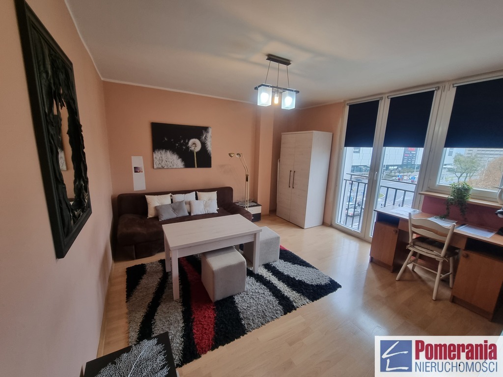 Kawalerka w centrum przy Galaxy, wynajem !!! (3)