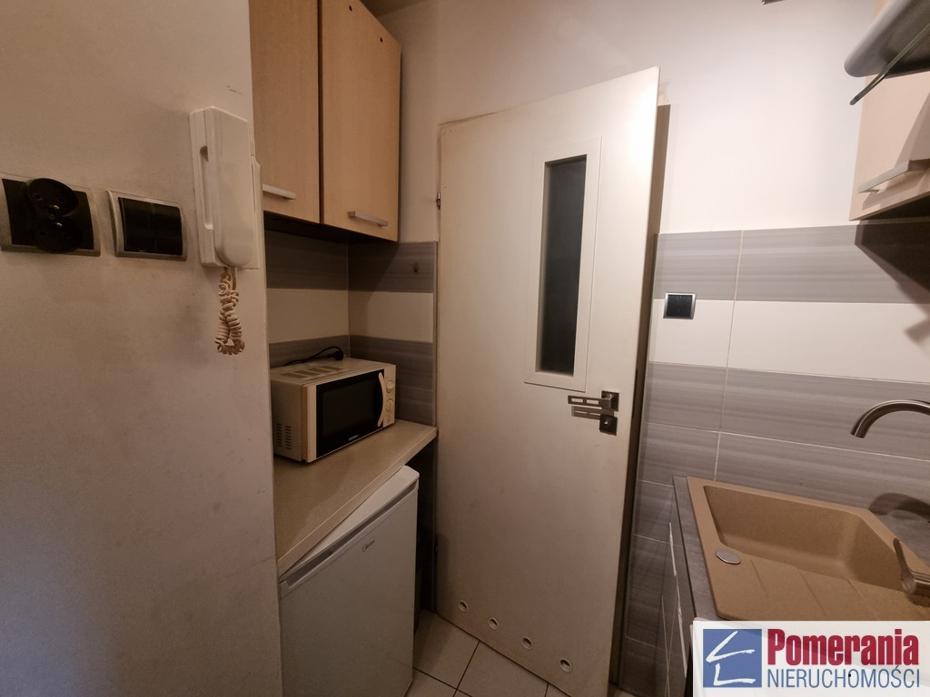 Kawalerka w centrum przy Galaxy, wynajem !!! (6)