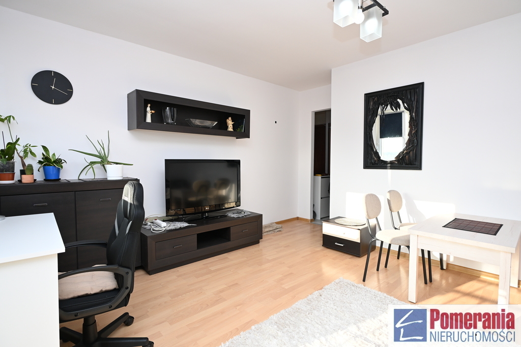 Kawalerka w centrum przy Galaxy, wynajem !!! (2)