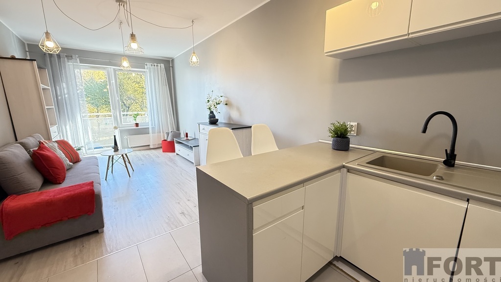 Kawalerka przy Potulickiej, do wprowadzenia (6)