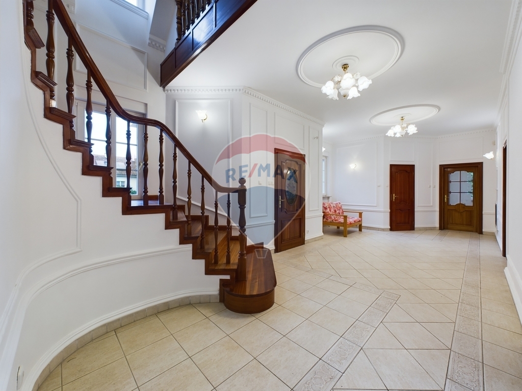 Willa z przestronnymi wnętrzami w Nowych Bielicach (10)