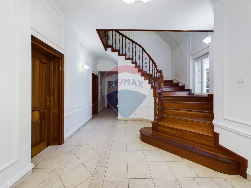 Willa z przestronnymi wnętrzami w Nowych Bielicach (18)