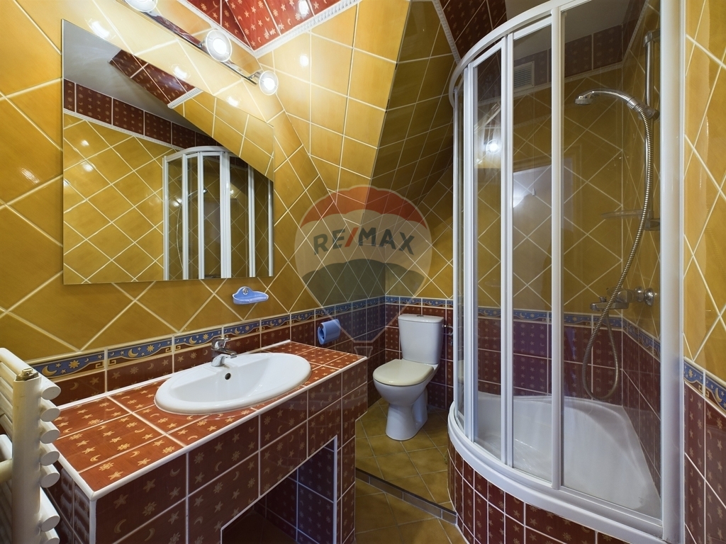 Willa z przestronnymi wnętrzami w Nowych Bielicach (28)