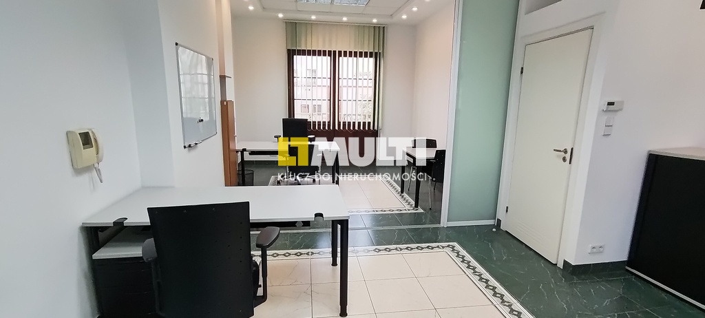 STARE MIASTO - lokal do wynajęcia (1)