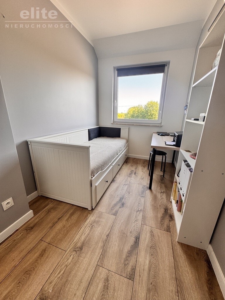 Warzymice 5 pokoi, duża działka garaż pompa ciepła (24)