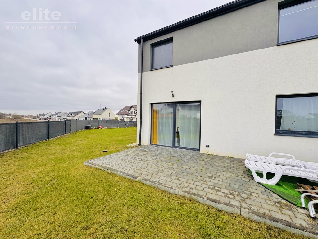 Warzymice 5 pokoi, duża działka garaż pompa ciepła (30)