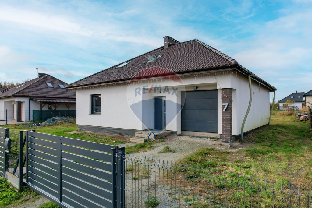 Urokliwy dom w Konikowie z ogrodem! (1)