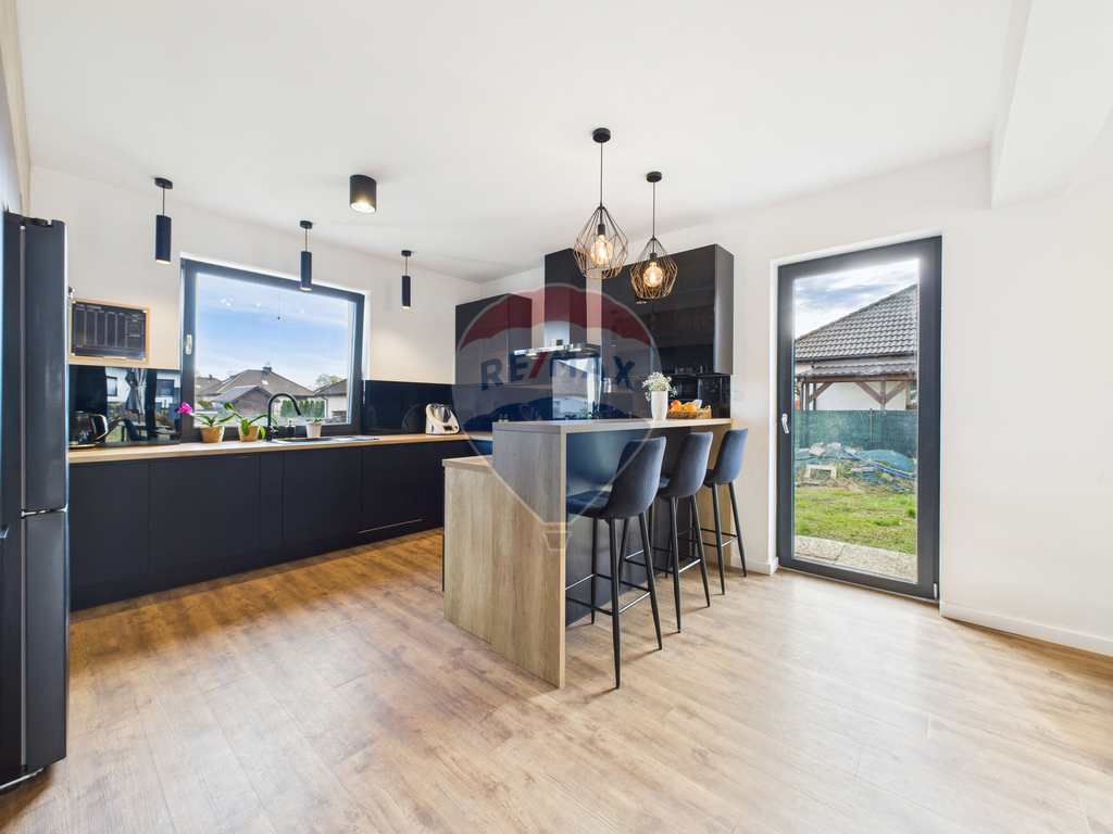 Urokliwy dom w Konikowie z ogrodem! (4)