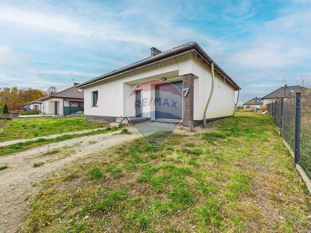 Urokliwy dom w Konikowie z ogrodem! (14)