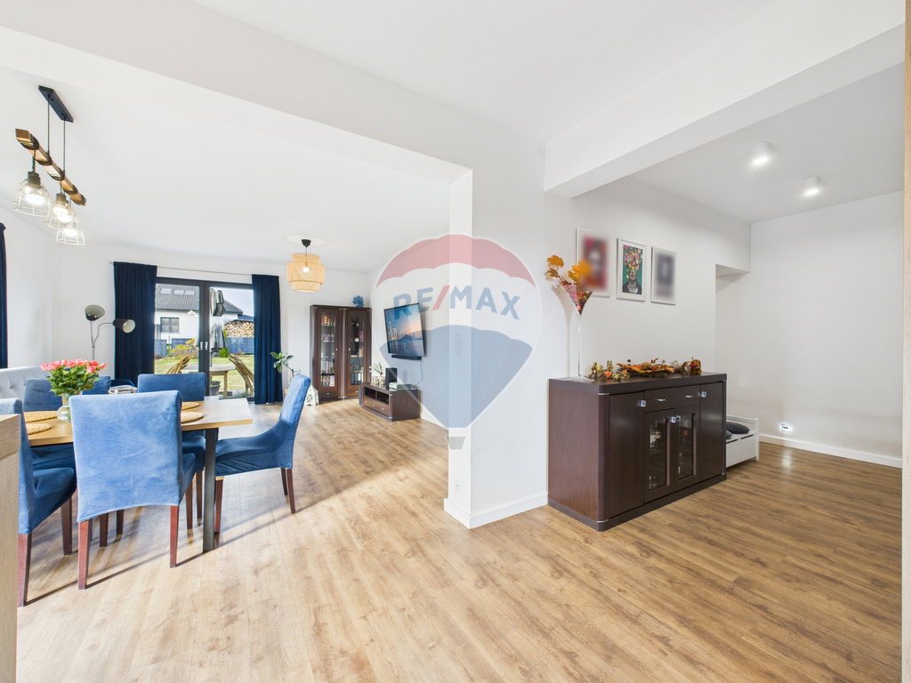 Urokliwy dom w Konikowie z ogrodem! (24)