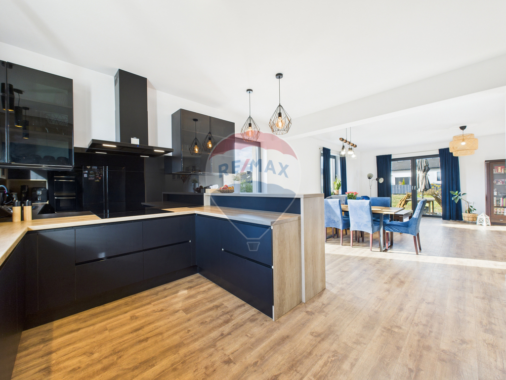 Urokliwy dom w Konikowie z ogrodem! (30)