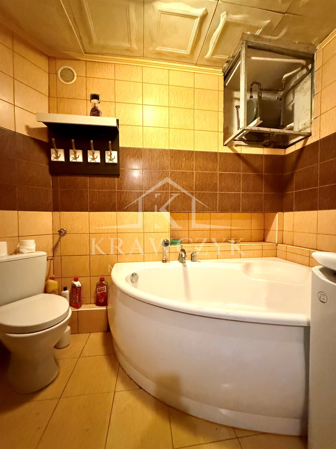 DOM W ZABUDOWIE SZEREGOWEJ Z LOKALEM - PRAWOBRZEŻE (16)