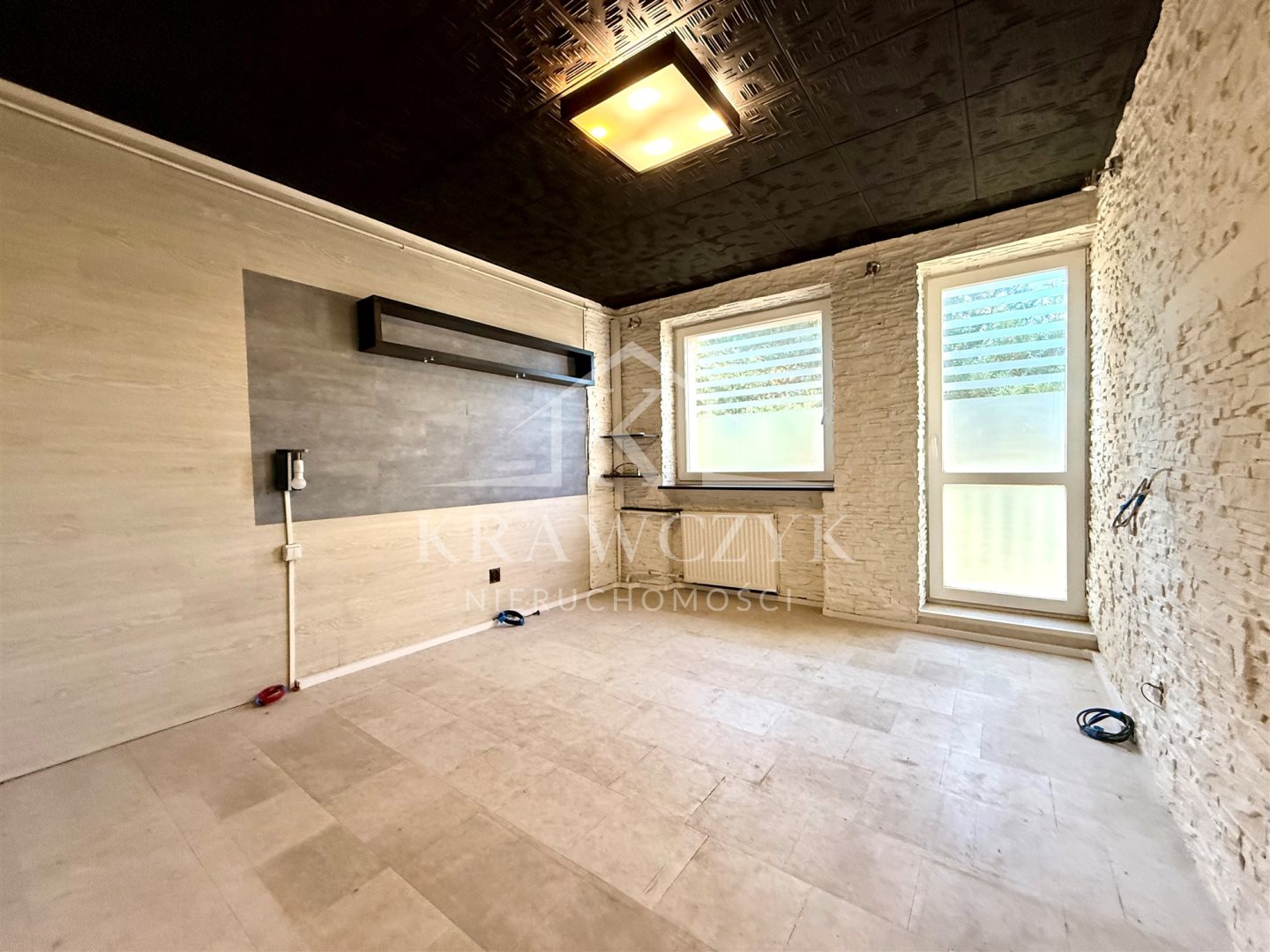 DOM W ZABUDOWIE SZEREGOWEJ Z LOKALEM - PRAWOBRZEŻE (9)