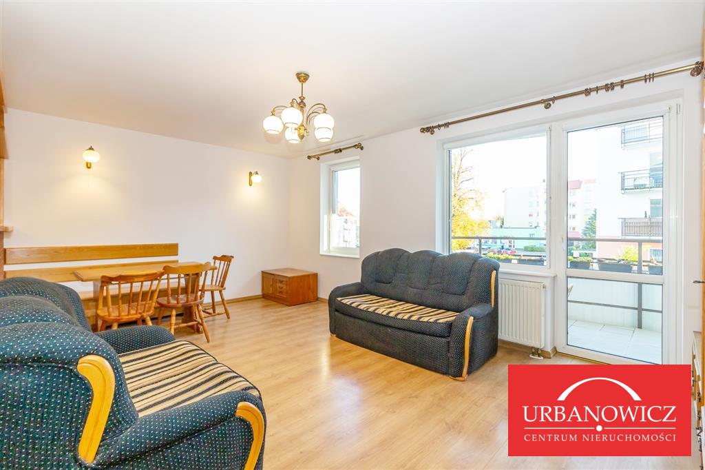 3-pok. mieszkanie na 1 piętrze z loggią i garażem. (1)