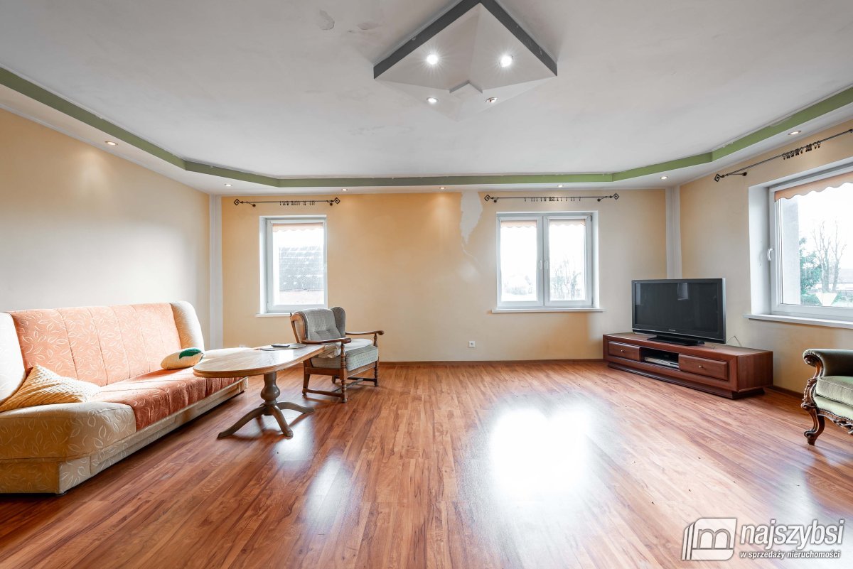 NOWOGARD-ŻABOWO DOM Z  CZĘŚCIĄ USŁUGOWĄ (30)