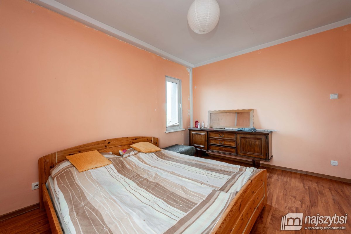 NOWOGARD-ŻABOWO DOM Z  CZĘŚCIĄ USŁUGOWĄ (32)