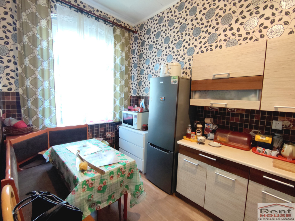 Centrum, 2 pokoje do remontu (9)