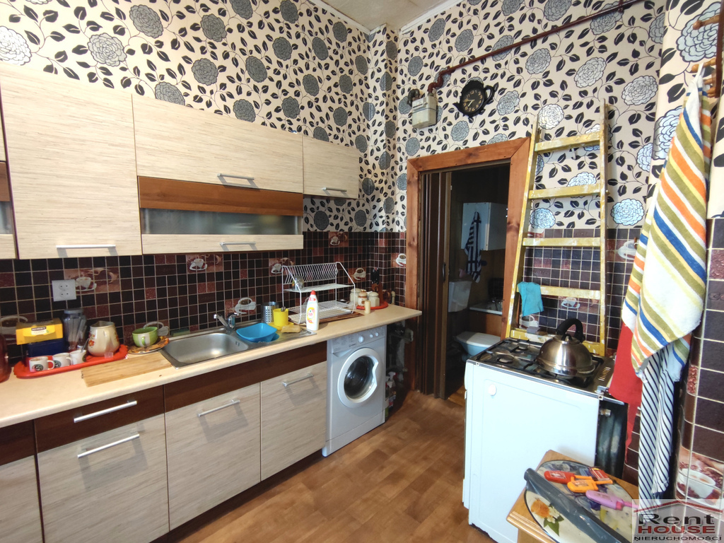 Centrum, 2 pokoje do remontu (10)