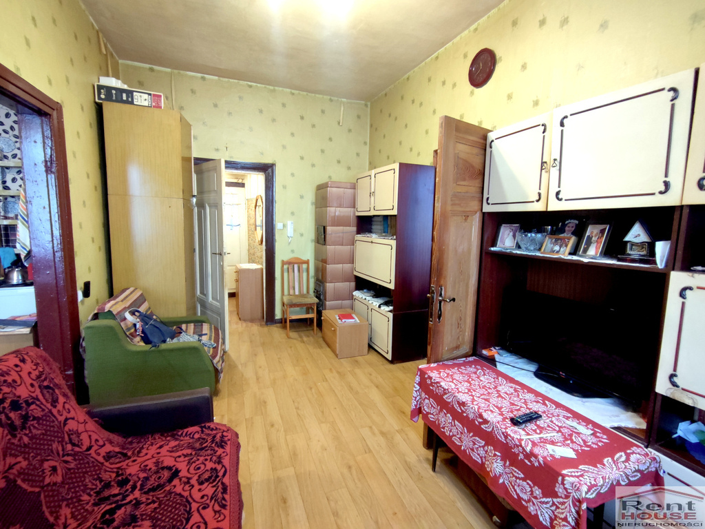 Centrum, 2 pokoje do remontu (7)