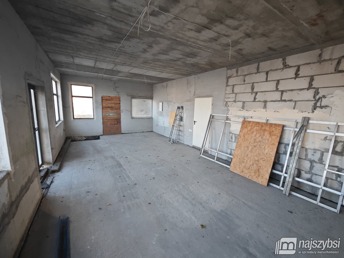 NA SPRZEDAZ OBIEKT MAGAZYNOWO-BIUROWY KOSZ. BIZNES (11)