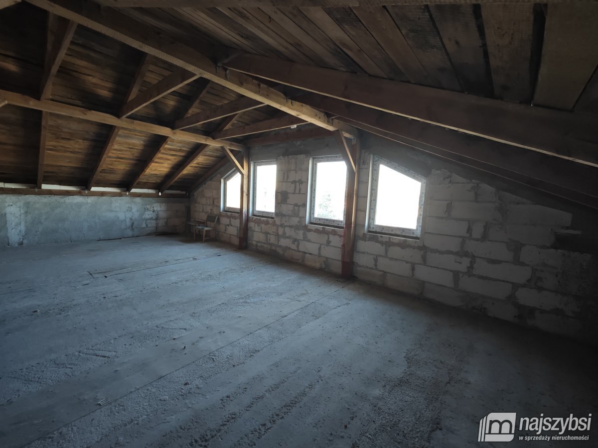 NA SPRZEDAZ OBIEKT MAGAZYNOWO-BIUROWY KOSZ. BIZNES (27)