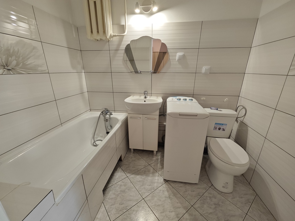 Kijewo - wynajem, 1 pok. 35m2, I piętro, balkon (9)