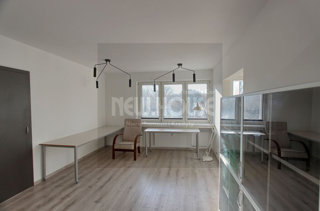 4 pokoje w centrum , doskonałe na biura (7)