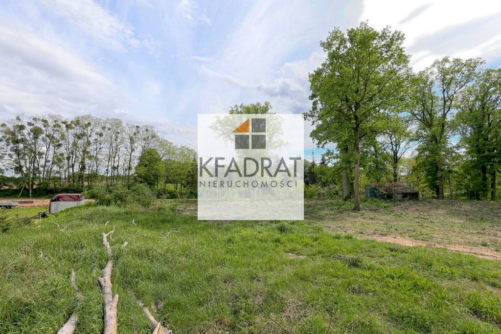 Niemcy - działki budowlane z wydanym pozwoleniem . (3)