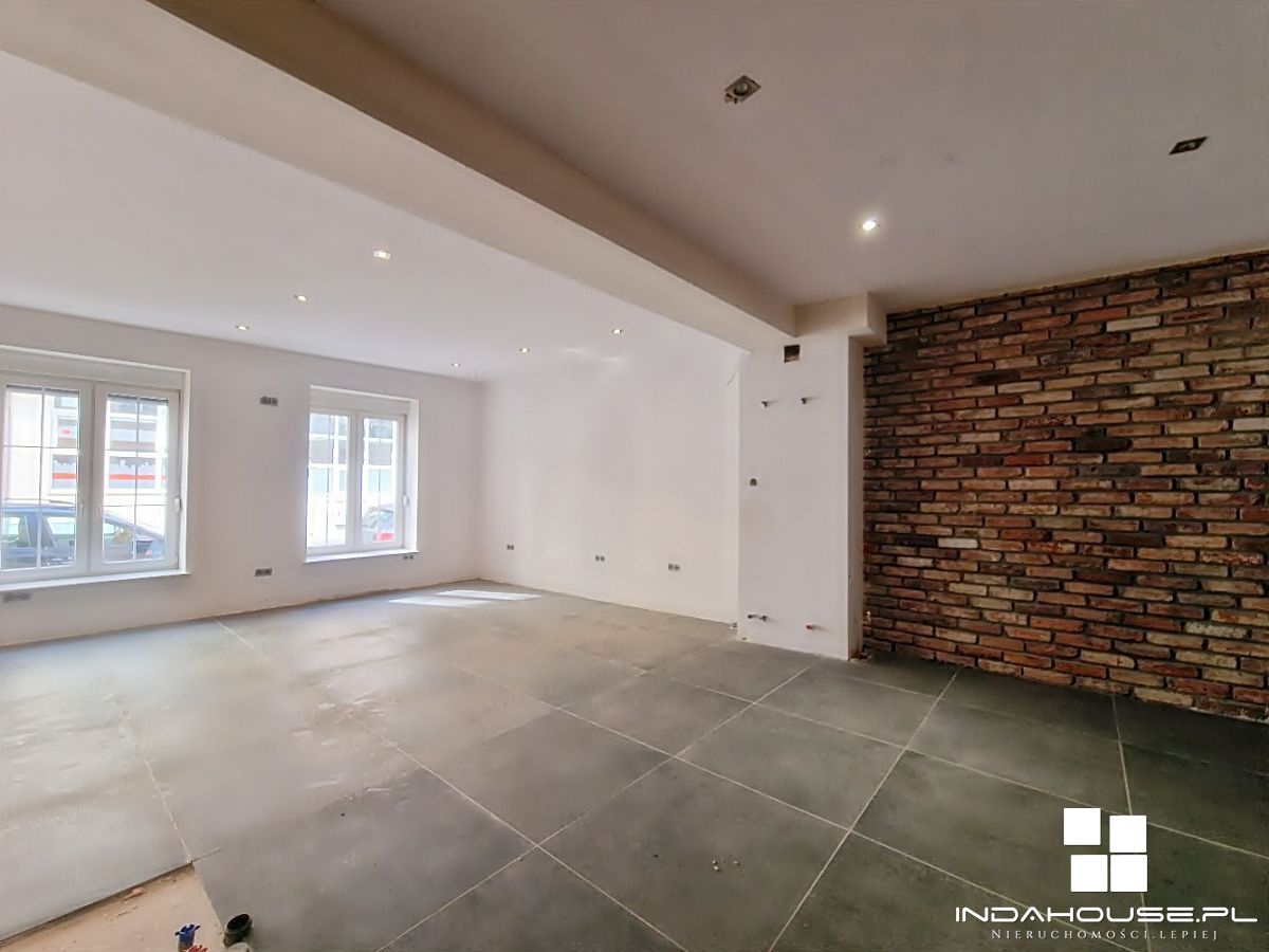 Lokal użytkowy , Centrum,  parter (2)