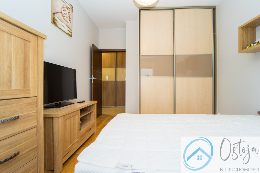 Gumieńce 2 pokoje /2010r , balkon, garaż, piwnica (9)