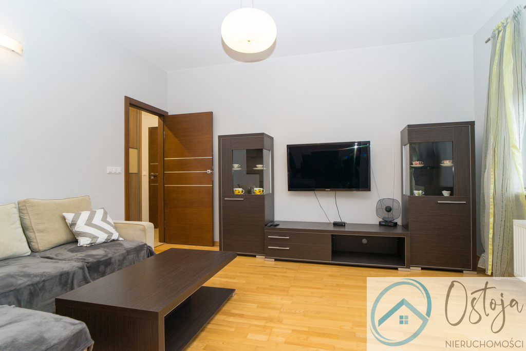 Gumieńce 2 pokoje /2010r , balkon, garaż, piwnica (3)