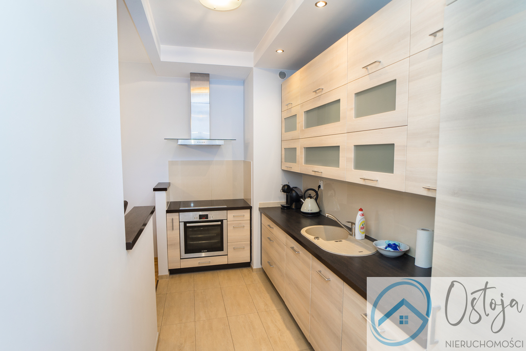 Gumieńce 2 pokoje /2010r , balkon, garaż, piwnica (10)