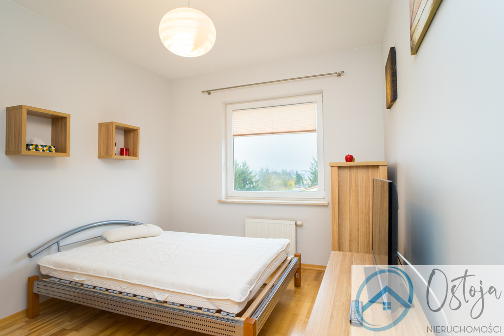 Gumieńce 2 pokoje /2010r , balkon, garaż, piwnica (8)