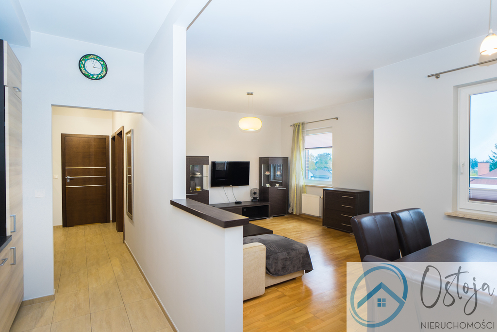 Gumieńce 2 pokoje /2010r , balkon, garaż, piwnica (1)