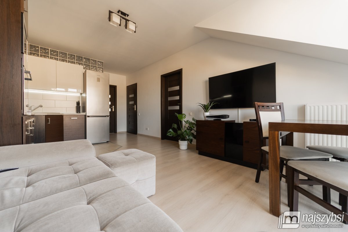 Warzymice – Mieszkanie z balkonem w cichej okolicy (1)