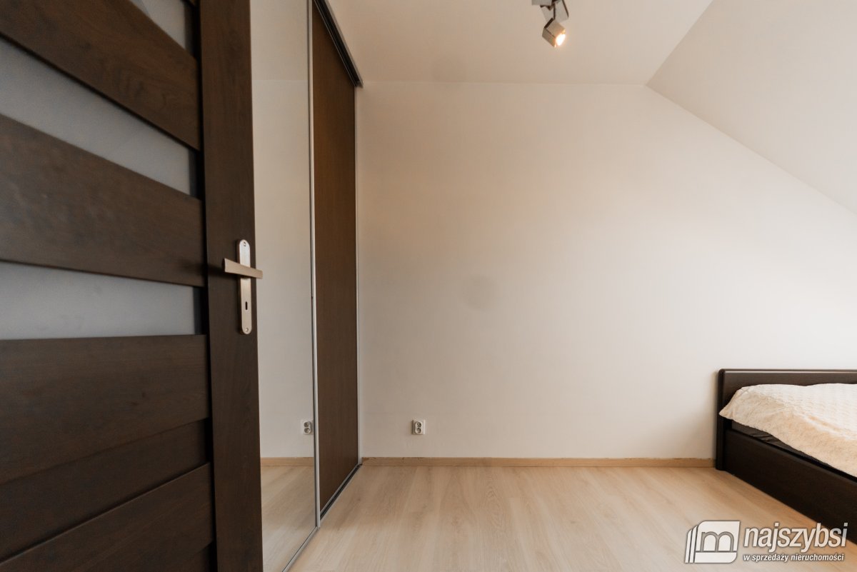 Warzymice – Mieszkanie z balkonem w cichej okolicy (27)