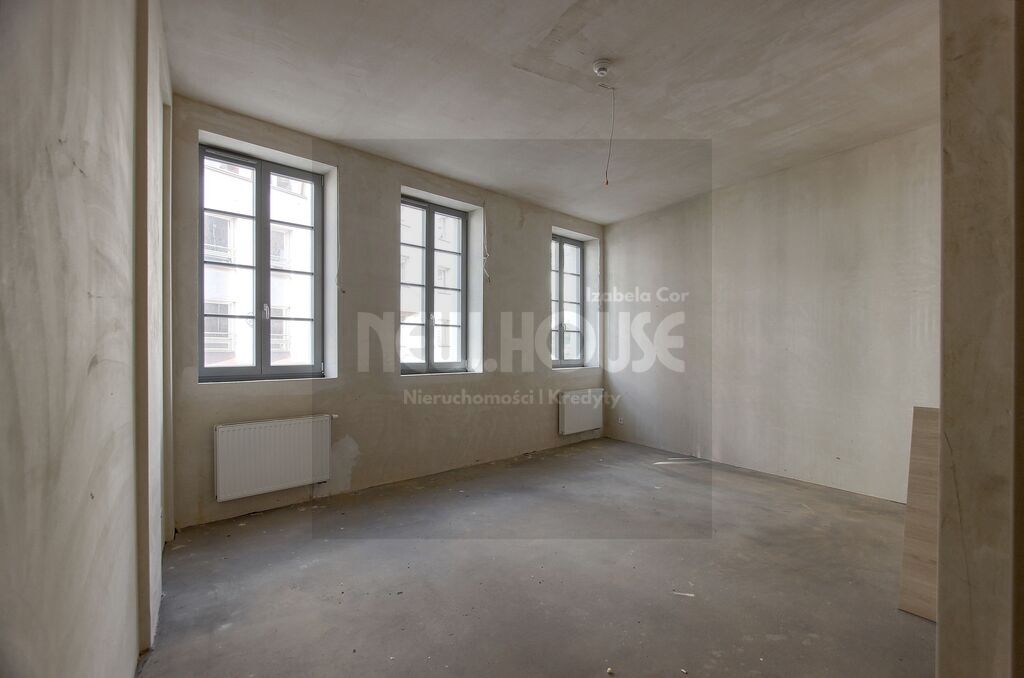 Lokal na Starym Mieście (1)