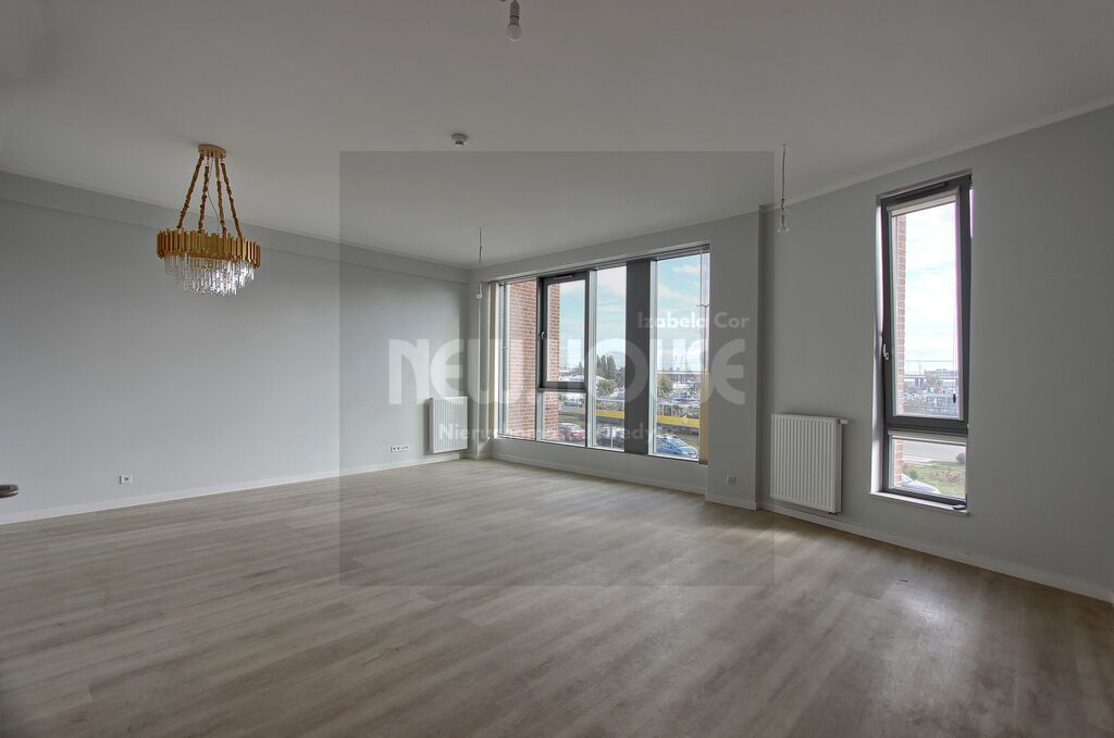 Lokal z widokiem na Odrę (7)