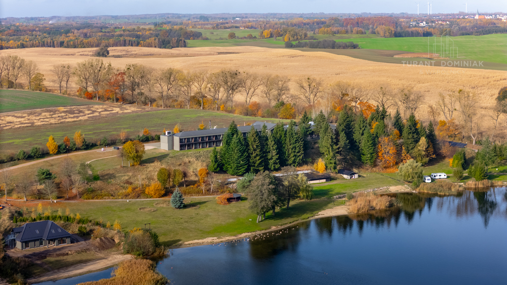 Malowniczo położona działka - jezioro Lubie (13)
