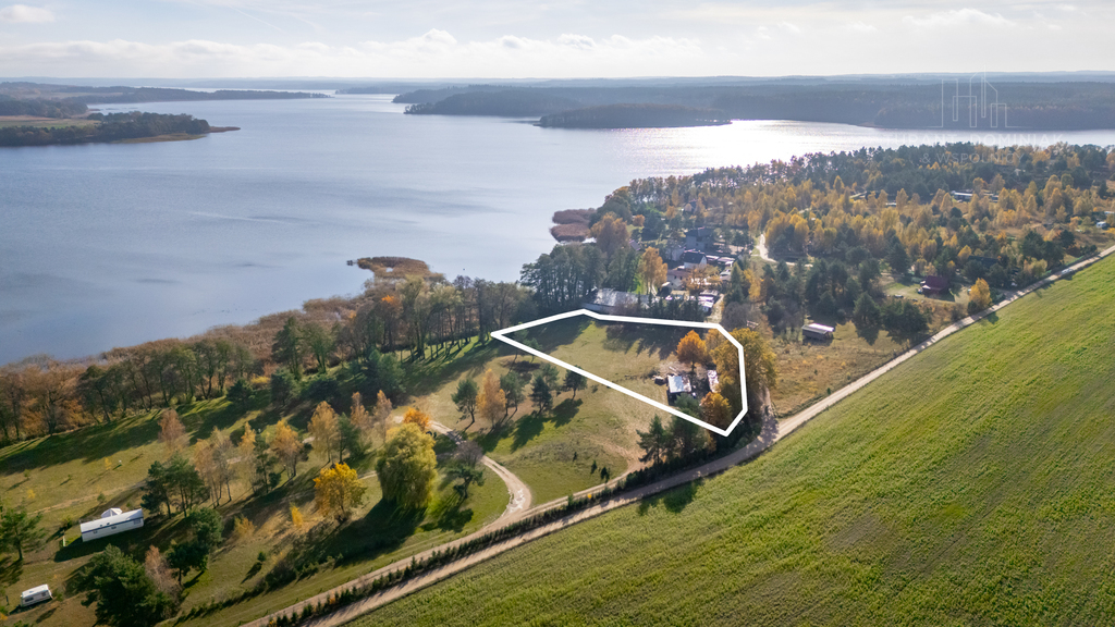 Malowniczo położona działka - jezioro Lubie (2)