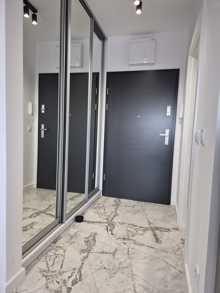 Centrum, kawalerka 27 mkw, ulica Miedziana 4. (3)