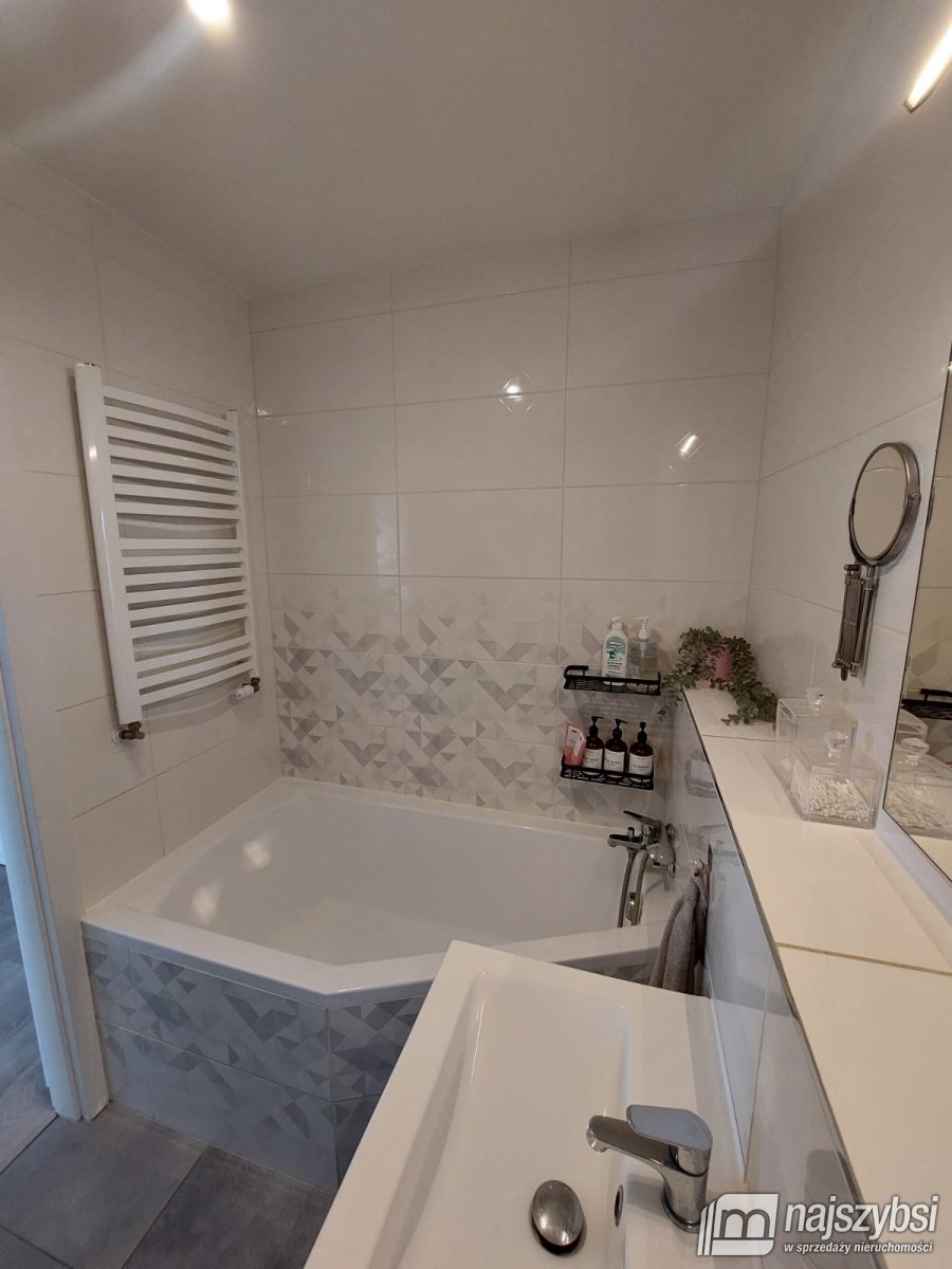 KOŁOBRZEG- 2 POK. MIESZKANIE BLISKO CENTRUM MIASTA (7)