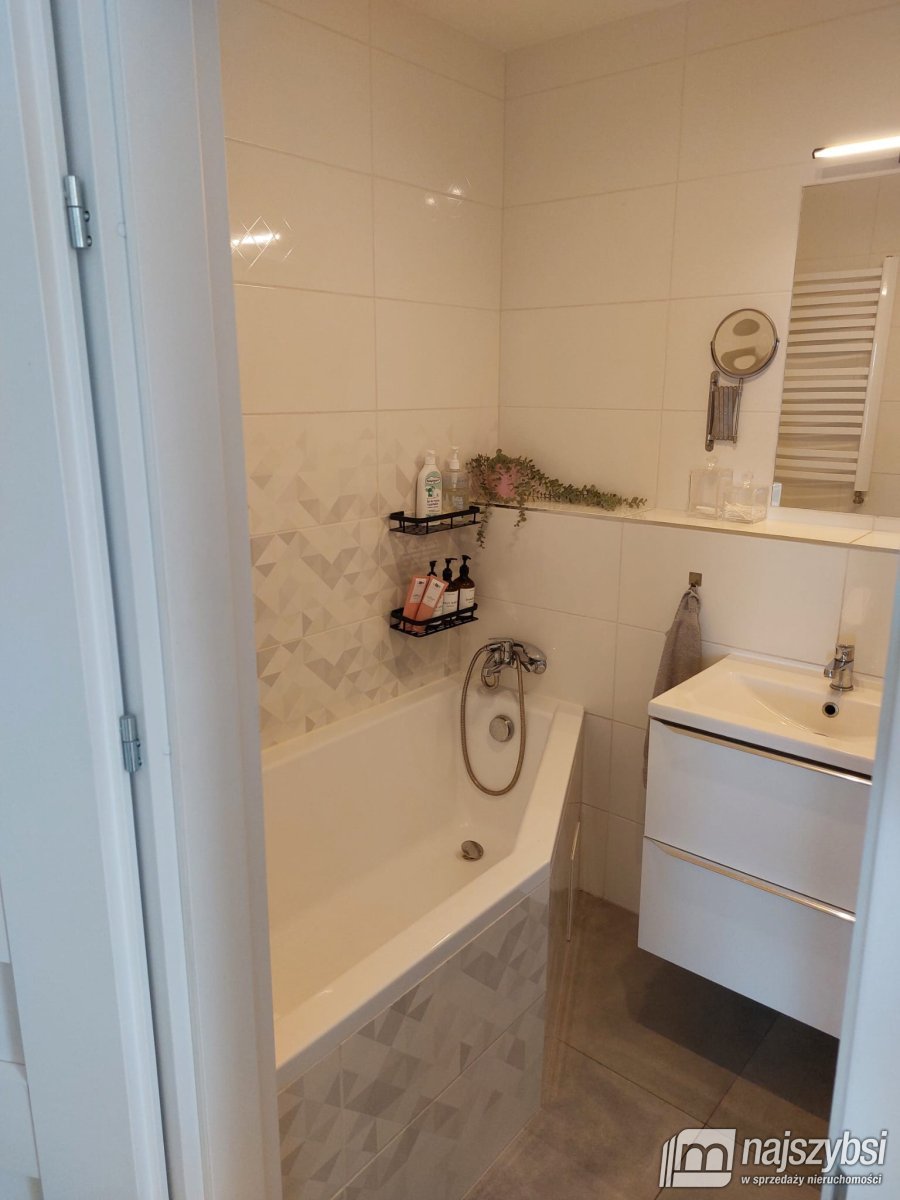 KOŁOBRZEG- 2 POK. MIESZKANIE BLISKO CENTRUM MIASTA (8)